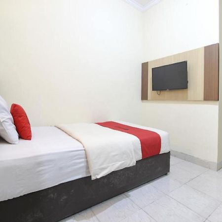 Reddoorz Plus Near Stadion Mandala Krida Γιογκιακάρτα Εξωτερικό φωτογραφία