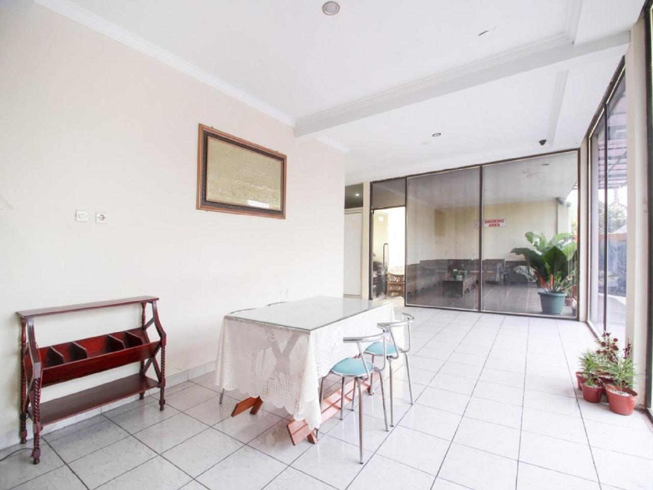 Reddoorz Plus Near Stadion Mandala Krida Γιογκιακάρτα Εξωτερικό φωτογραφία